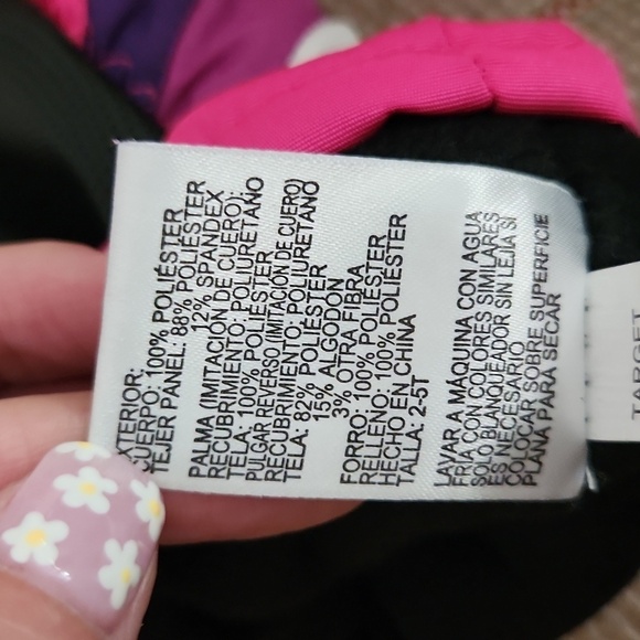 3M Thinsulate Girls Gloves Size 2-5 Pink purple Winter - Picture 9 of 9